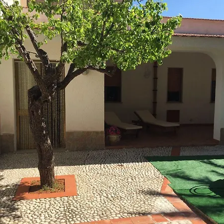Zahra Casa Vacanze * Castelluzzo