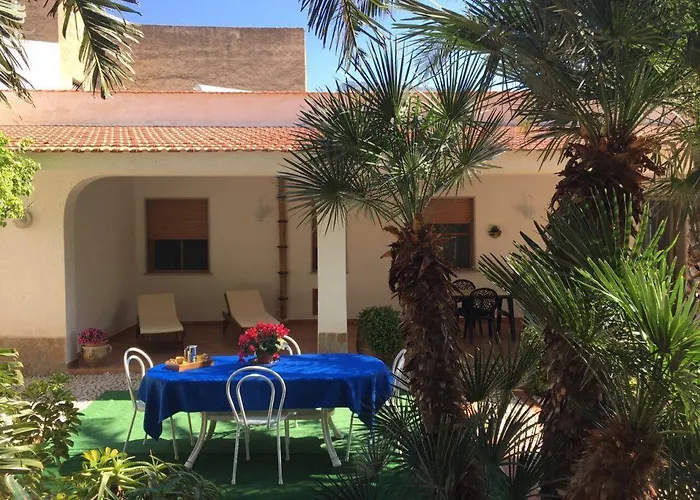 Zahra Casa Vacanze * Castelluzzo